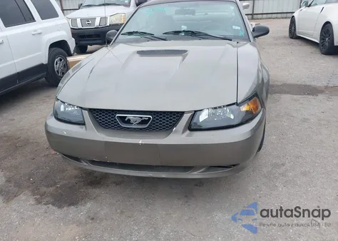 2002 Ford Mustang z USA, uszkodzony, nr VIN 1FAFP40442F174840